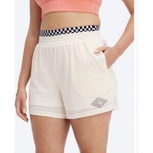 Fabletics Three-Point Three-Point Basketball Short Size M